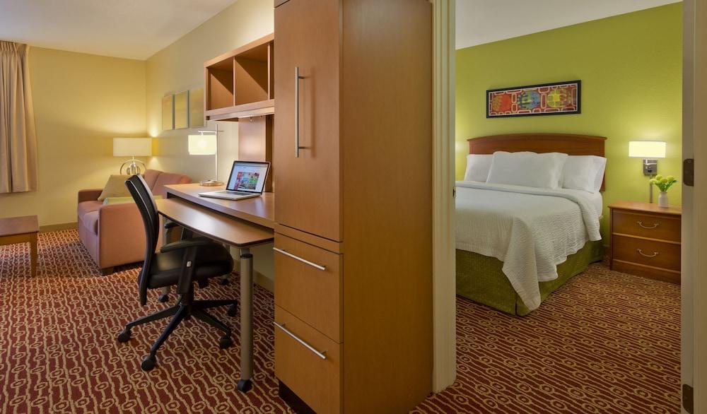 Birch Hills Suites - Blue Ash Dış mekan fotoğraf