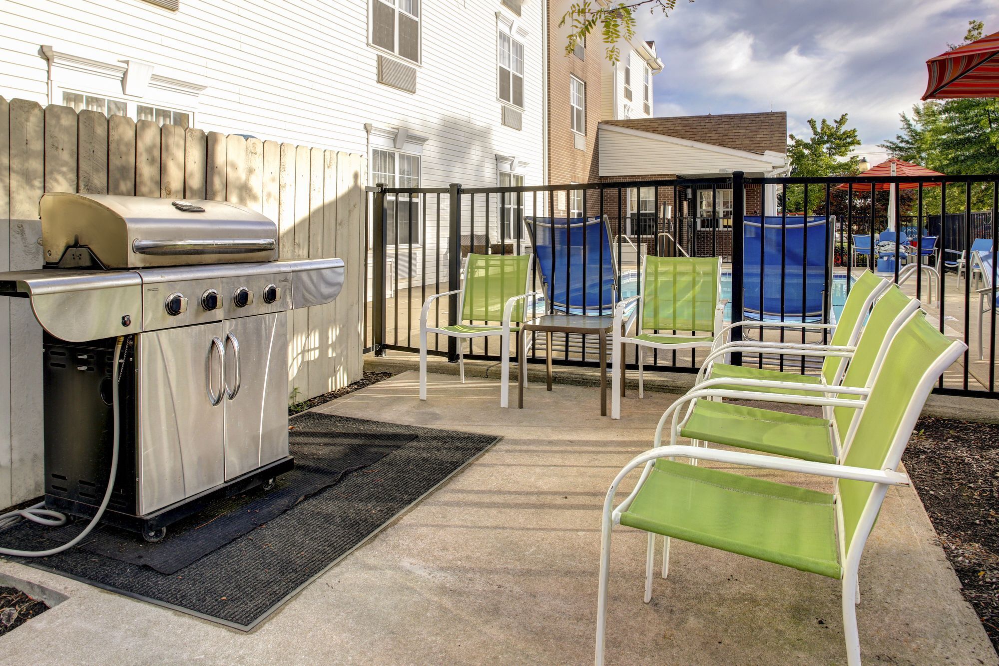 Birch Hills Suites - Blue Ash Dış mekan fotoğraf